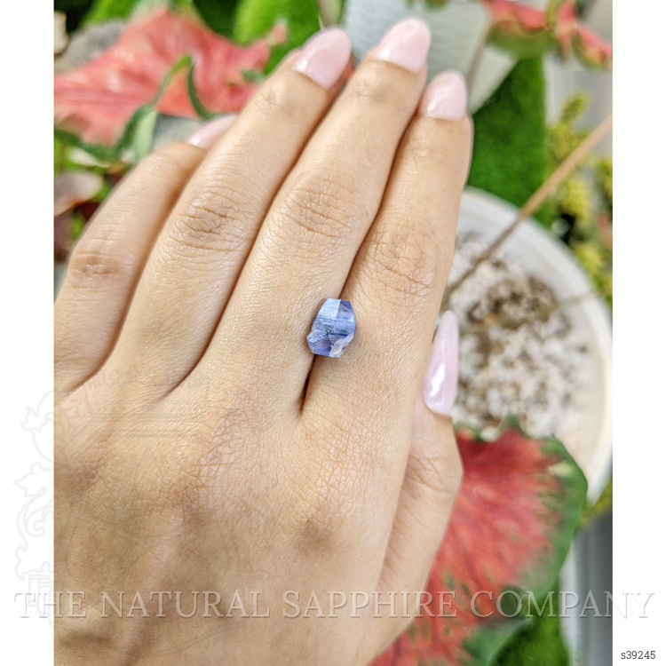 3.84 Ct. Blue Sapphire Crystal from Ceylon (Sri Lanka)