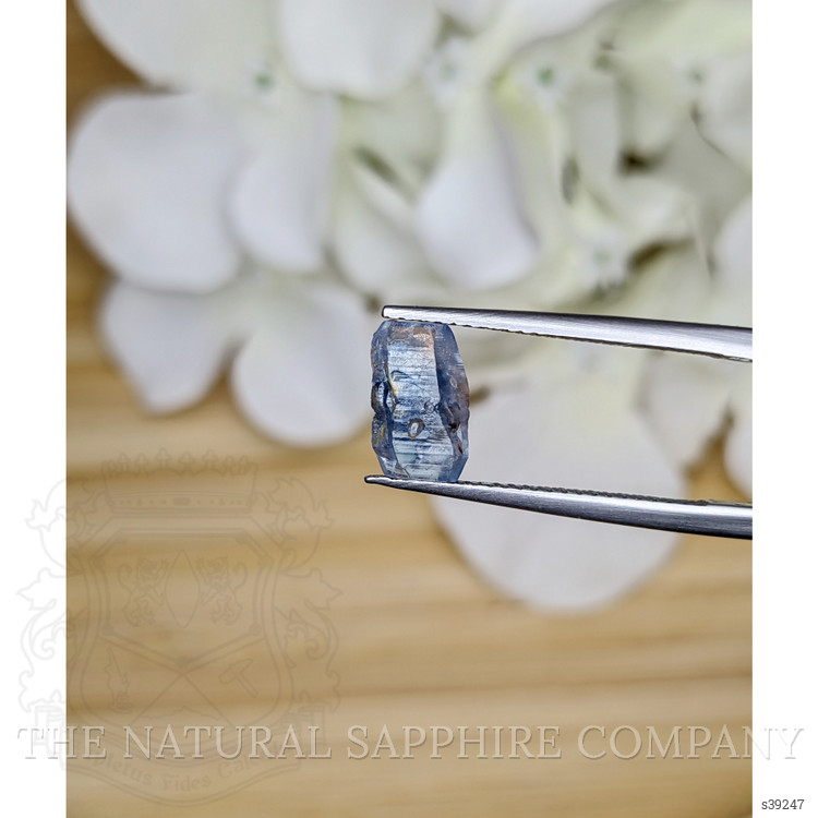 2.85 Ct. Blue Sapphire Crystal from Ceylon (Sri Lanka)