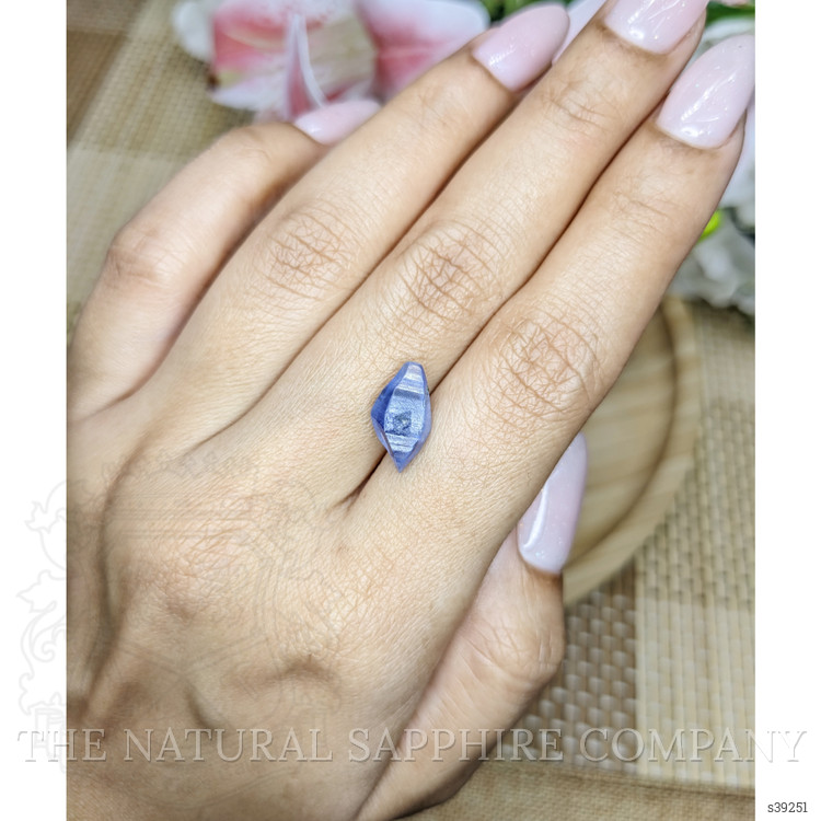 4.57 Ct. Blue Sapphire from Ceylon (Sri Lanka)