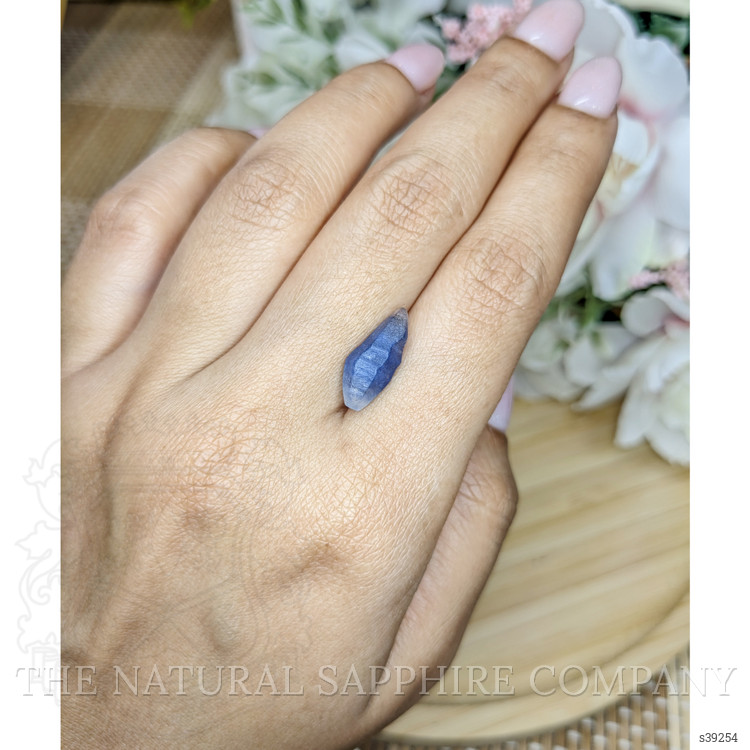 4.94 Ct. Blue Sapphire Crystal from Ceylon (Sri Lanka)