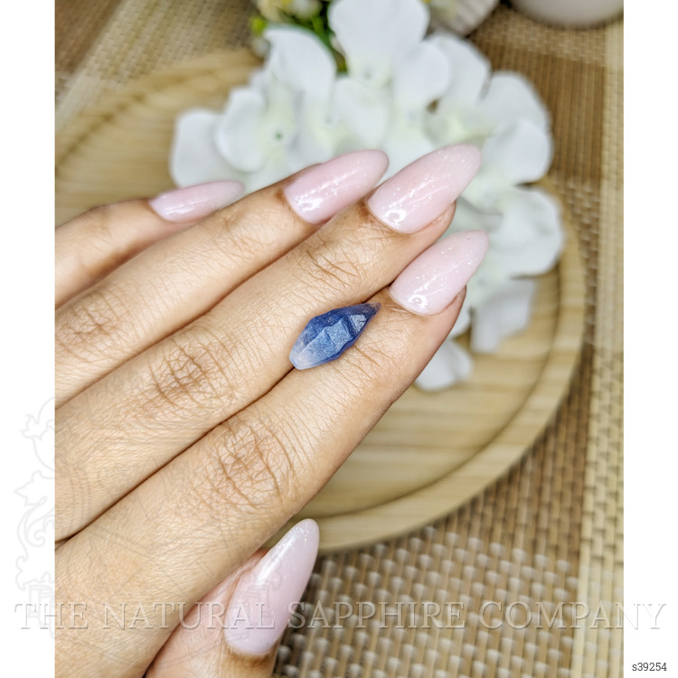 4.94 Ct. Blue Sapphire Crystal from Ceylon (Sri Lanka)