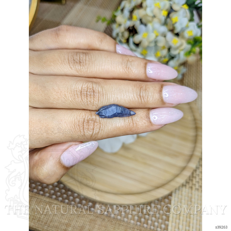 6.68 Ct. Blue Sapphire Crystal from Ceylon (Sri Lanka)