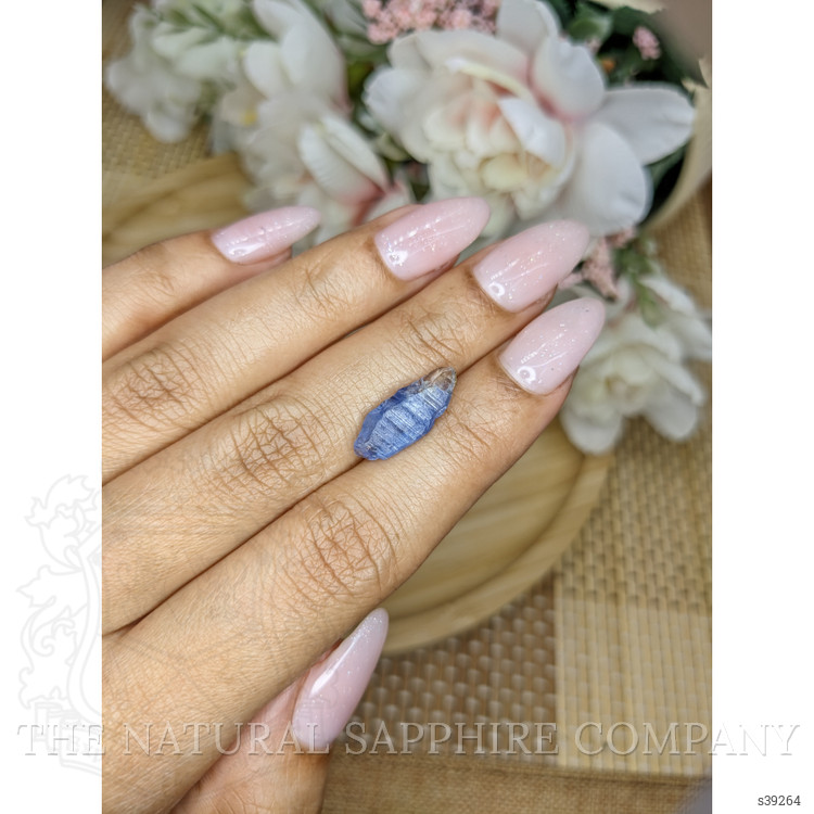 4.98 Ct. Blue Sapphire Crystal from Ceylon (Sri Lanka)