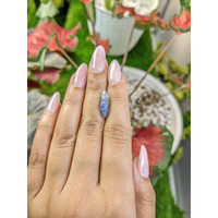 4.01 Ct. Blue Sapphire Crystal from Ceylon (Sri Lanka) Life Style