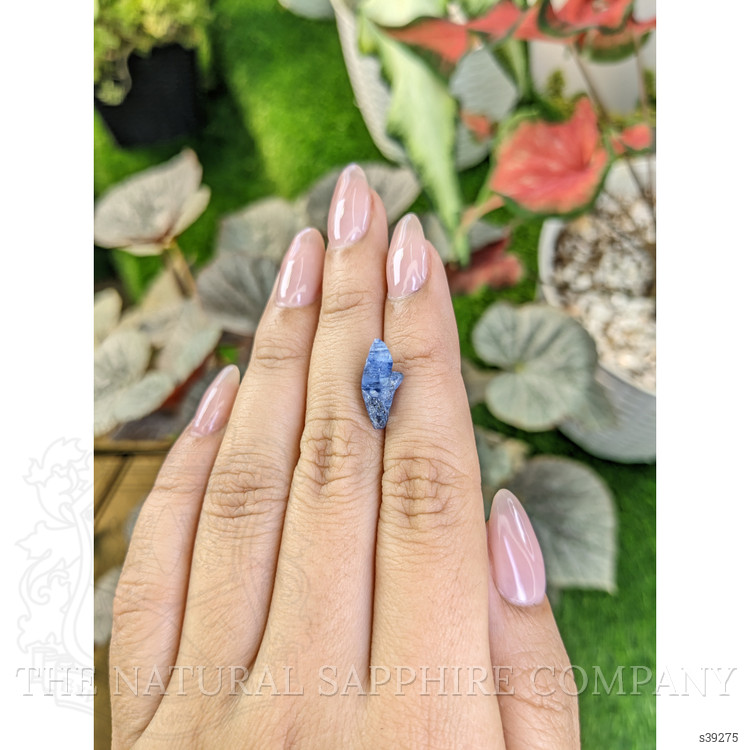 5.48 Ct. Blue Sapphire Crystal from Ceylon (Sri Lanka)