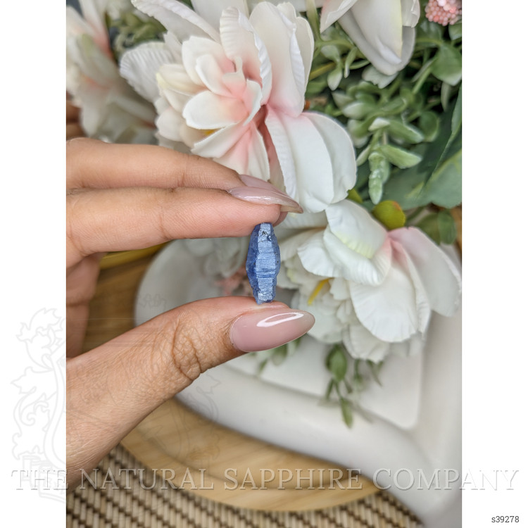 8.46 Ct. Blue Sapphire Crystal from Ceylon (Sri Lanka)