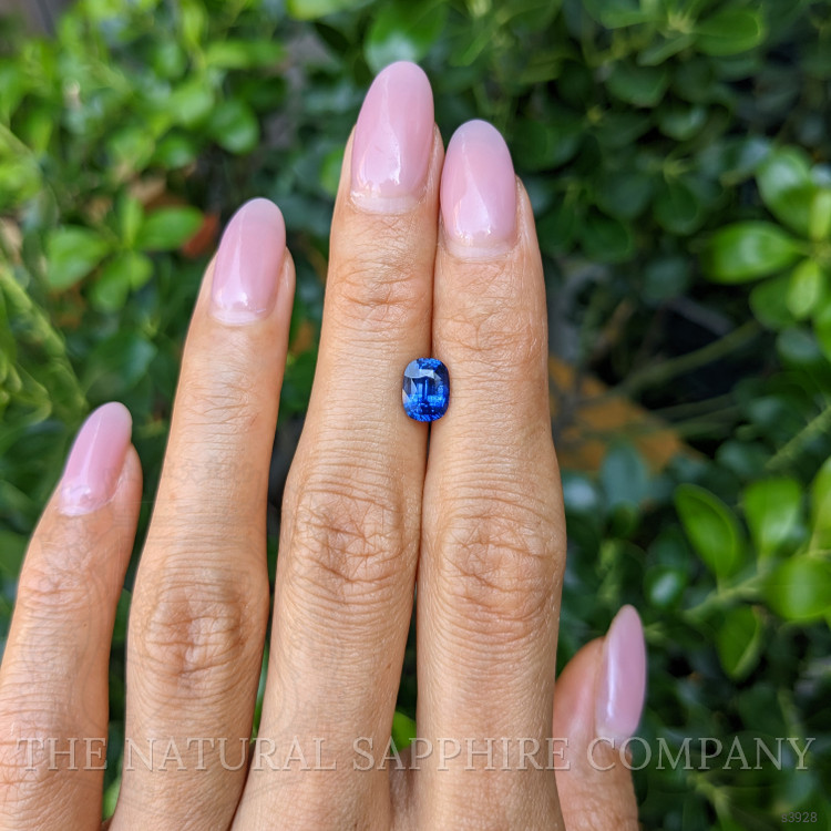 1.58 Ct. Blue Sapphire from Ceylon (Sri Lanka)