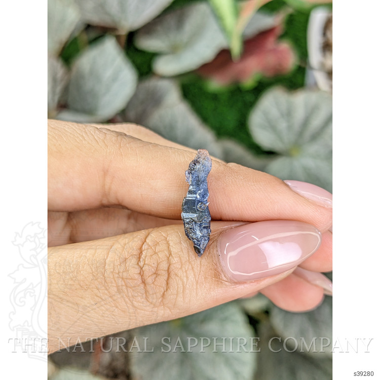 4.08 Ct. Blue Sapphire Crystal from Ceylon (Sri Lanka)