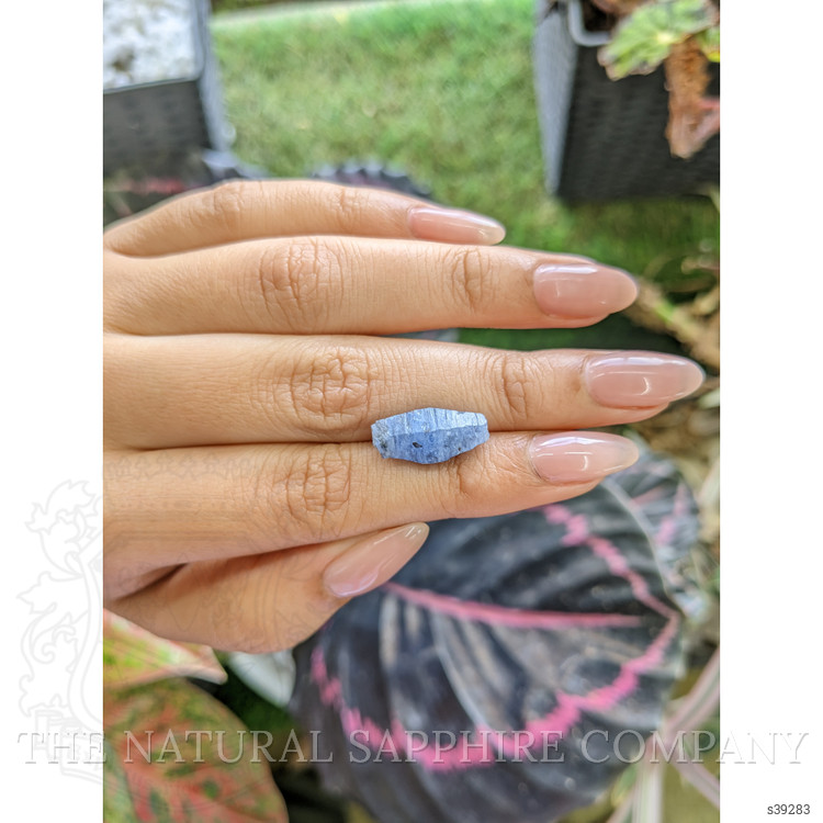 8.67 Ct. Blue Sapphire Crystal from Ceylon (Sri Lanka)