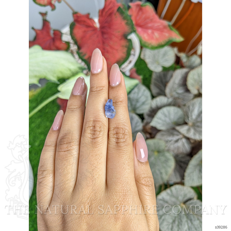 4.16 Ct. Blue Sapphire Crystal from Ceylon (Sri Lanka)