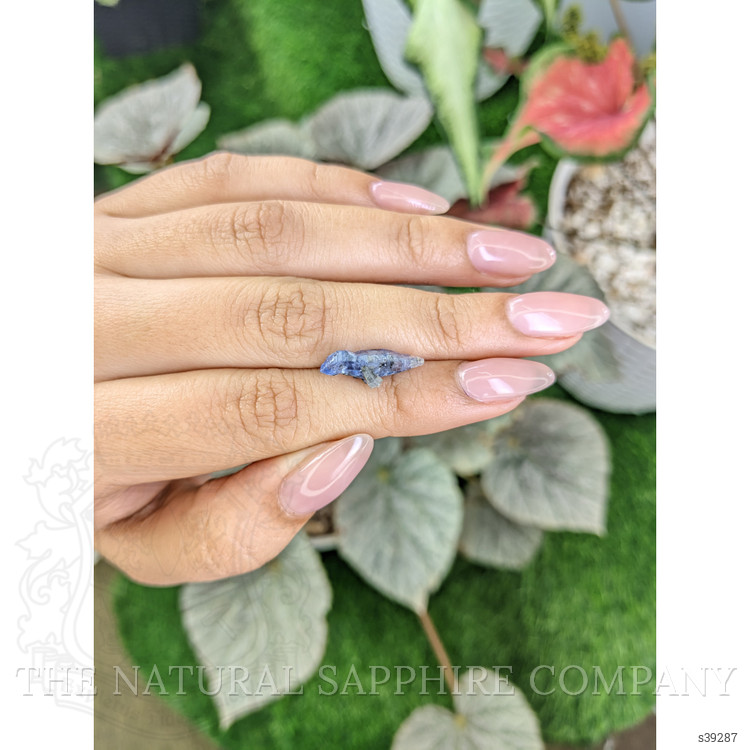 4.22 Ct. Blue Sapphire Crystal from Ceylon (Sri Lanka)