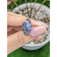 10.59 Ct. Blue Sapphire Crystal from Ceylon (Sri Lanka) Life Style