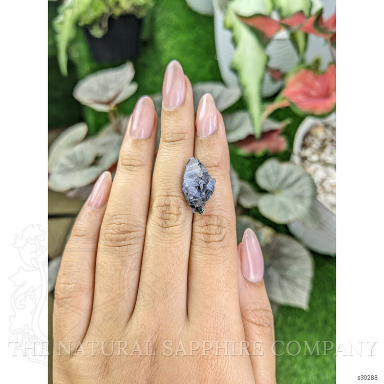 10.59 Ct. Blue Sapphire Crystal from Ceylon (Sri Lanka)