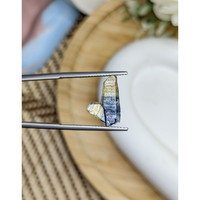 3.52 Ct. Bi Color Sapphire Crystal from Ceylon (Sri Lanka) Life Style