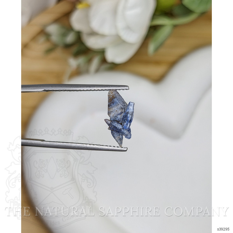 2.64 Ct. Blue Sapphire Crystal from Ceylon (Sri Lanka)
