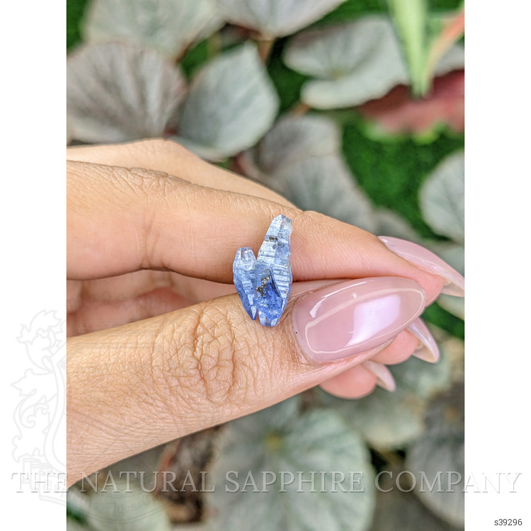 6.00 Ct. Blue Sapphire Crystal from Ceylon (Sri Lanka)
