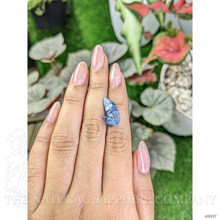 7.93 Ct. Blue Sapphire Crystal from Ceylon (Sri Lanka)