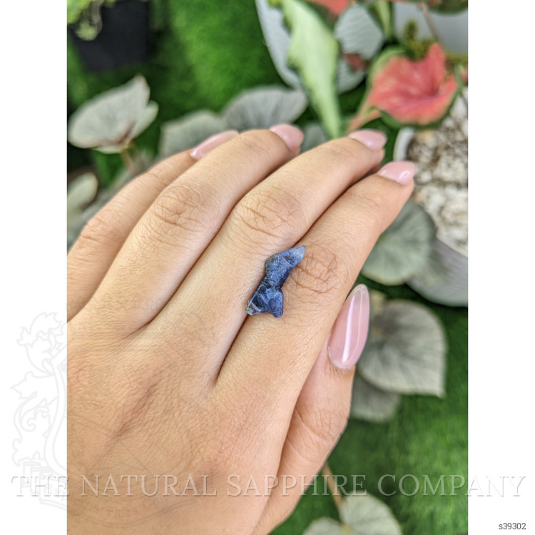 3.38 Ct. Blue Sapphire Crystal from Ceylon (Sri Lanka)