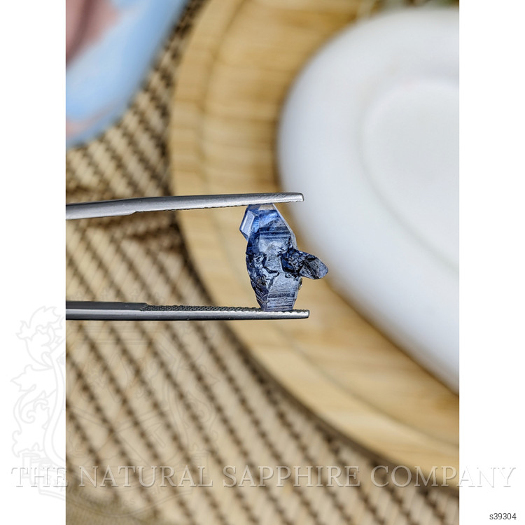 4.77 Ct. Blue Sapphire Crystal from Ceylon (Sri Lanka)