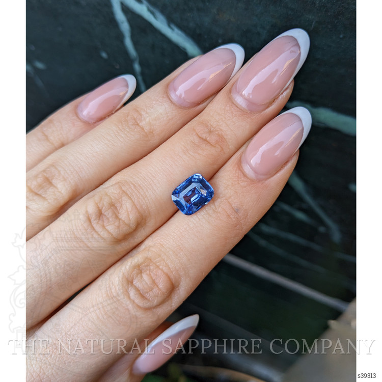 4.04 Ct. Blue Sapphire from Ceylon (Sri Lanka)