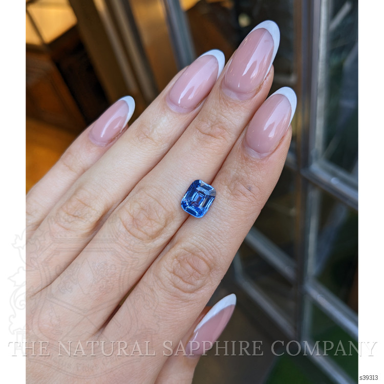 4.04 Ct. Blue Sapphire from Ceylon (Sri Lanka)