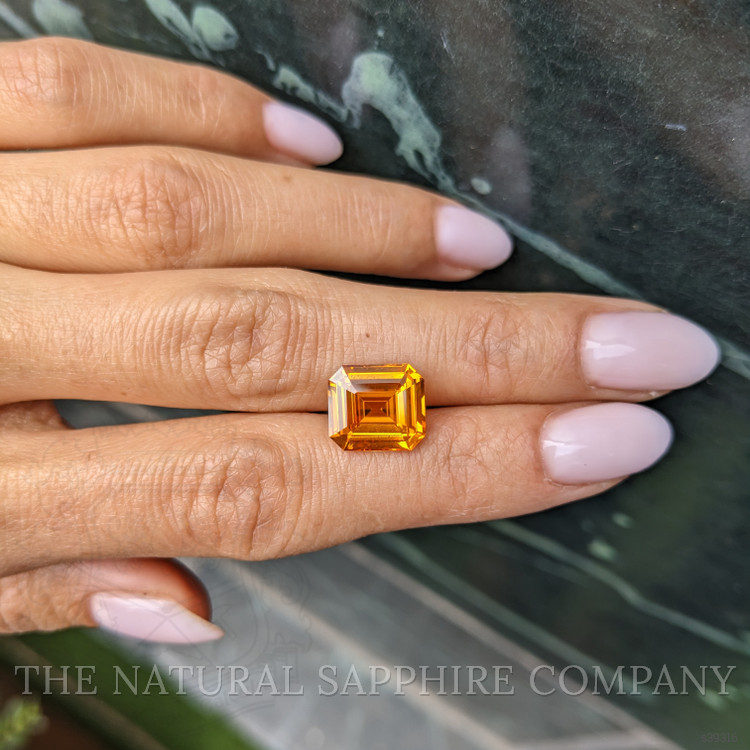 6.19 Ct. Yellowish Orange Sapphire from Ceylon (Sri Lanka)