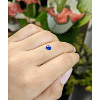 0.46 Ct. Blue Sapphire from Ceylon (Sri Lanka) Life Style