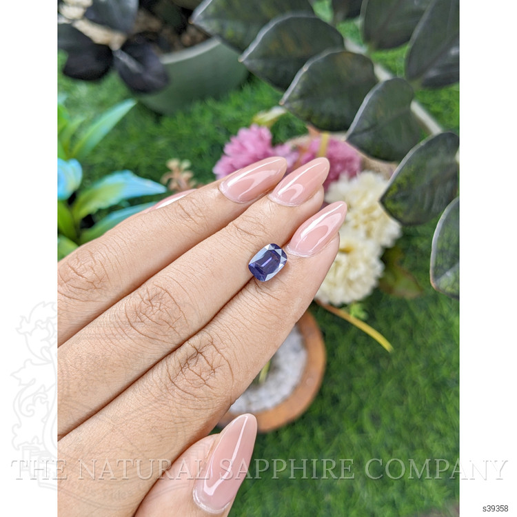 2.20 Ct. Bluish Purple Sapphire from Africa