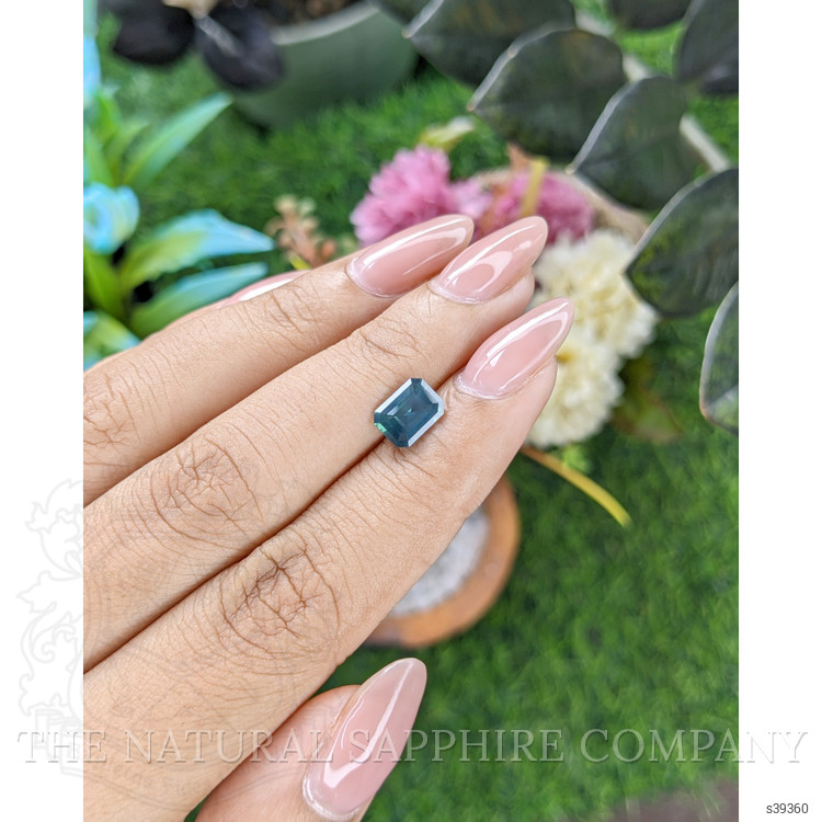 1.68 Ct. Greenish Blue Sapphire from Africa