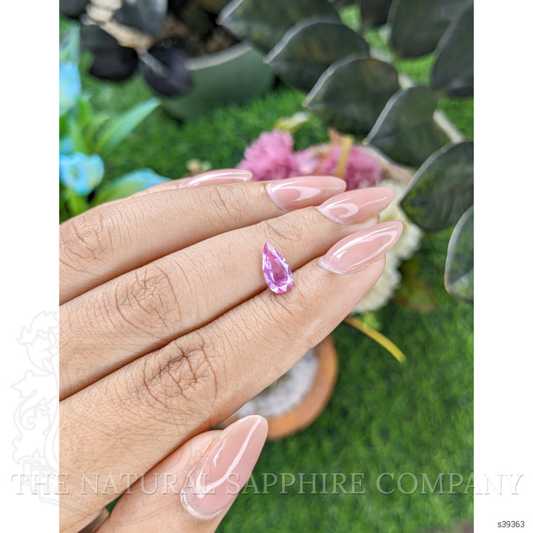 1.04 Ct. Pink Sapphire from Africa