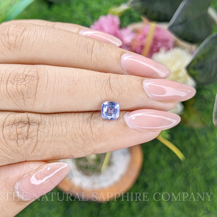 1.04 Ct. Purplish Blue Sapphire from Ceylon (Sri Lanka)