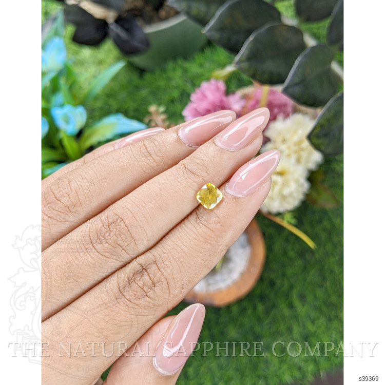 1.20 Ct. Yellow Sapphire from Ceylon (Sri Lanka)