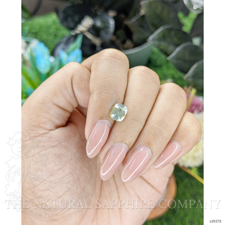 1.61 Ct. Yellowish Green Sapphire from Africa