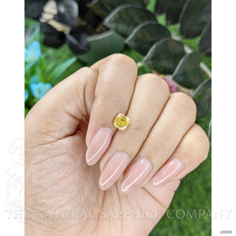 1.13 Ct. Yellow Sapphire from Ceylon (Sri Lanka)
