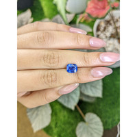 2.10 Ct. Blue Sapphire from Ceylon (Sri Lanka) Life Style