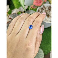 2.22 Ct. Blue Sapphire from Ceylon (Sri Lanka) Life Style