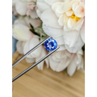 2.12 Ct. Blue Sapphire from Ceylon (Sri Lanka) Life Style