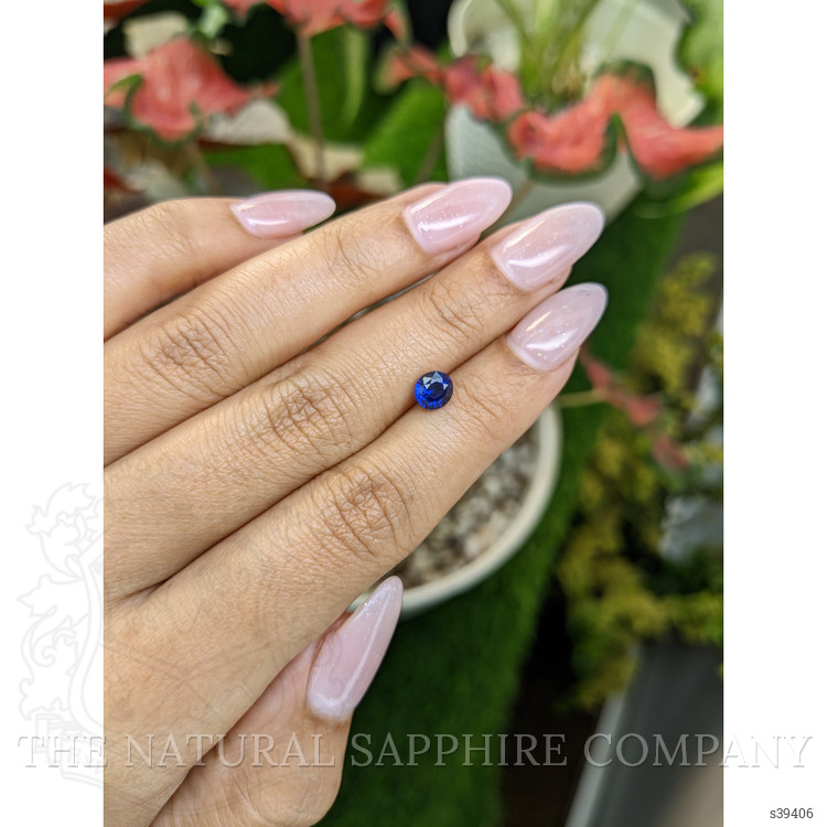 1.06 Ct. Blue Sapphire from Ceylon (Sri Lanka)