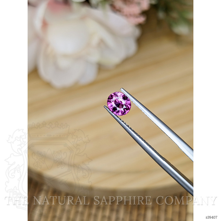 1.07 Ct. Purplish Pink Sapphire from Ceylon (Sri Lanka)