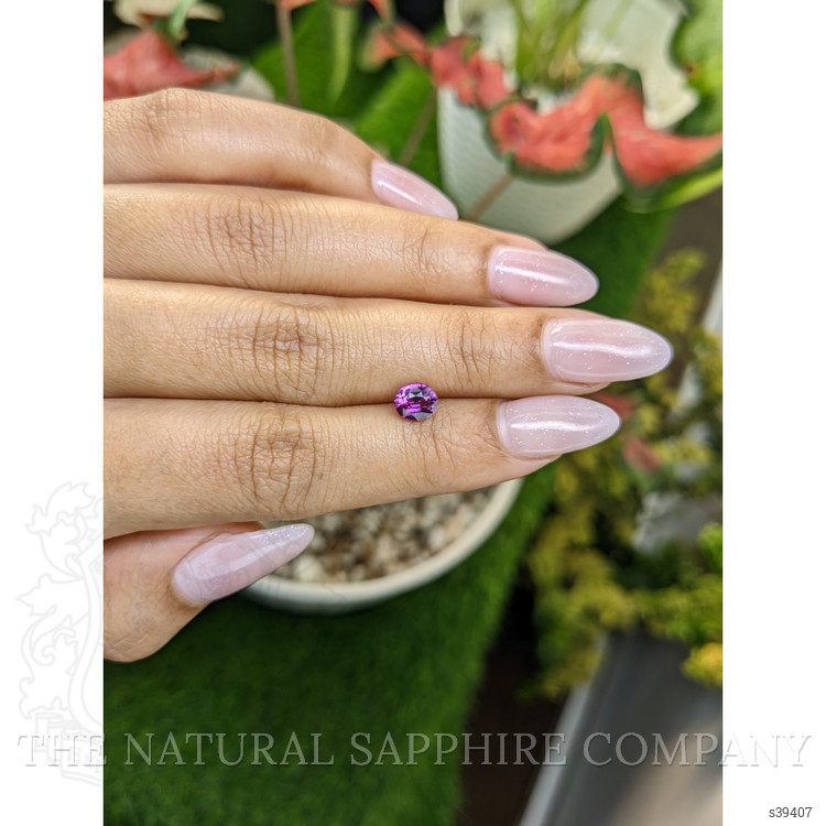 1.07 Ct. Purplish Pink Sapphire from Ceylon (Sri Lanka)