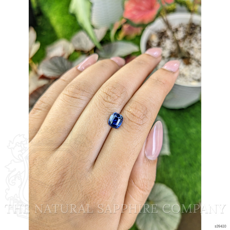 1.81 Ct. Blue Sapphire from Ceylon (Sri Lanka)