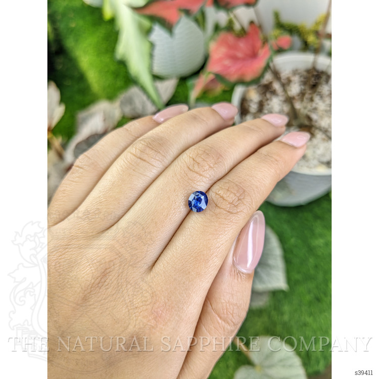 1.73 Ct. Blue Sapphire from Ceylon (Sri Lanka)