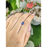 1.16 Ct. Blue Sapphire from Ceylon (Sri Lanka) Life Style