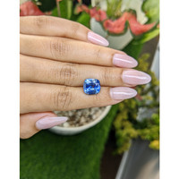 5.55 Ct. Blue Sapphire from Ceylon (Sri Lanka) Life Style