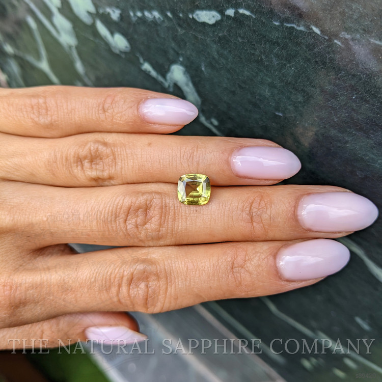 2.21 Ct. Yellowish Green Sapphire from Ceylon (Sri Lanka)