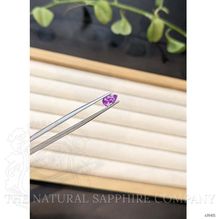 1.02 Ct. Purplish Pink Sapphire from Ceylon (Sri Lanka)
