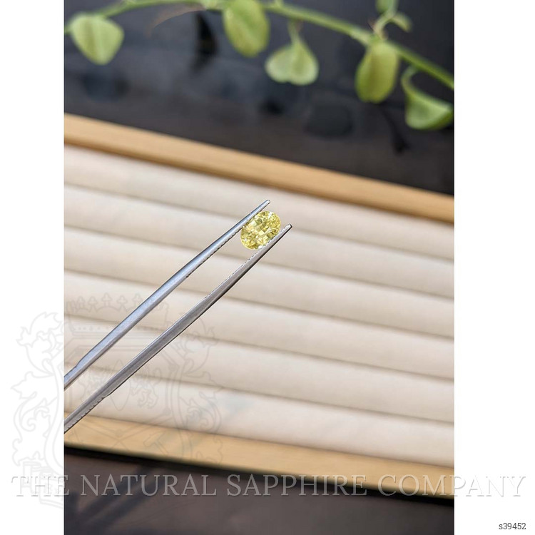 1.68 Ct. Yellow Sapphire from Ceylon (Sri Lanka)
