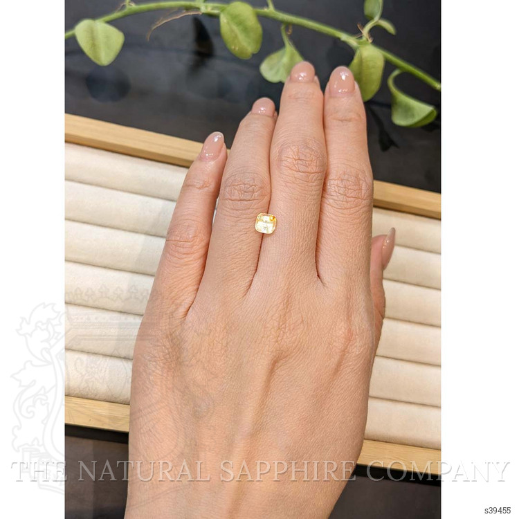 1.12 Ct. Yellow Sapphire from Ceylon (Sri Lanka)