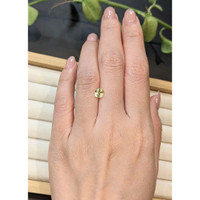1.14 Ct. Yellow Sapphire from Ceylon (Sri Lanka) Life Style