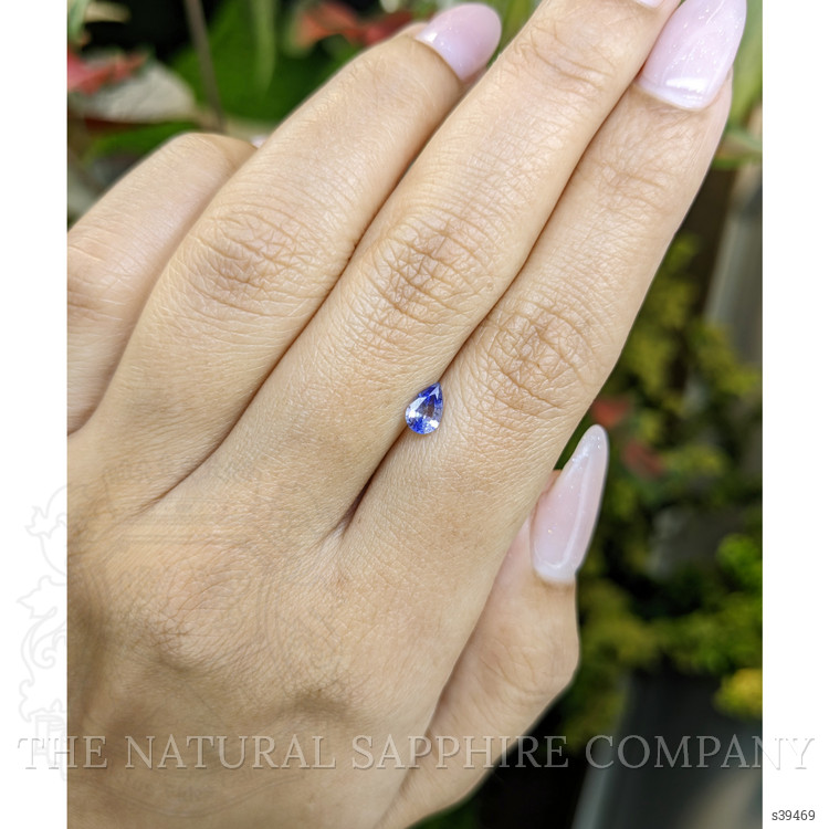 0.45 Ct. Bi Color Sapphire from Ceylon (Sri Lanka)